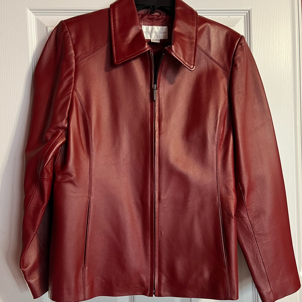 Red genuine leather tailored zip front jacket/M
